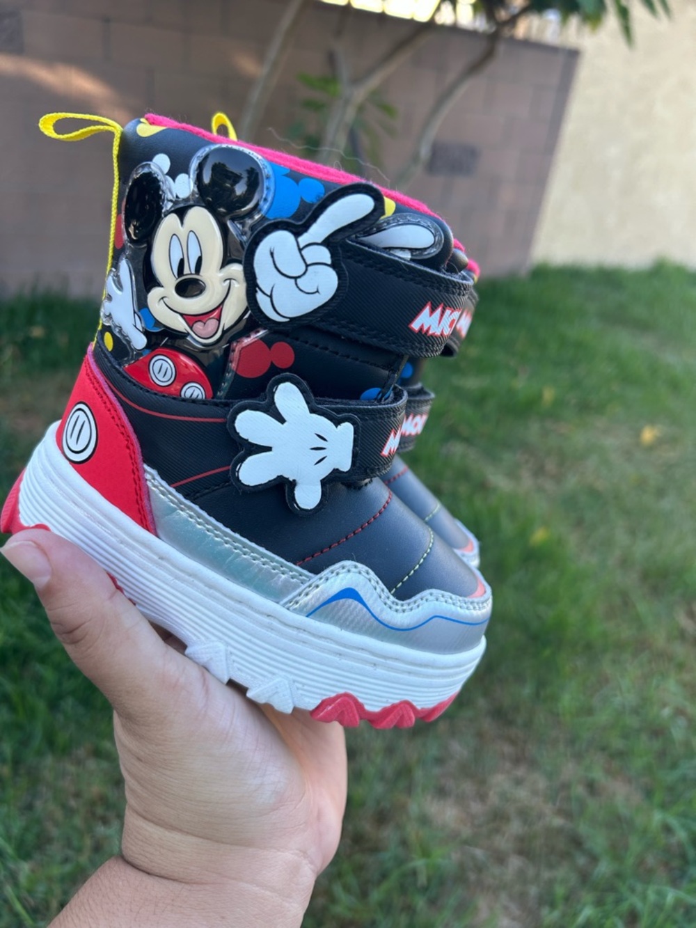 Disney Mickey Mouse Black Red Silver Kids High-Top Boots